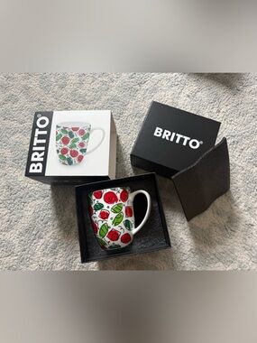 Brand new Romero britto Red & Green Floral Porcelain Mug